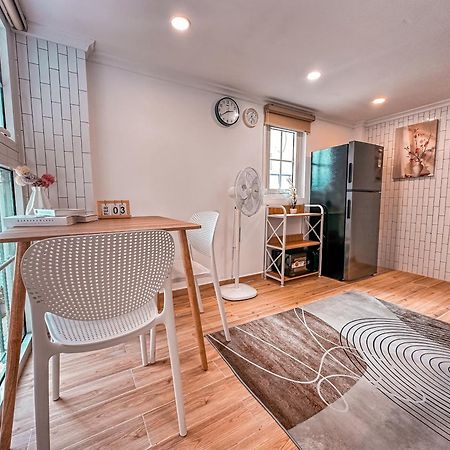 La Casa Di Dicembre Hotel Ханой Екстериор снимка